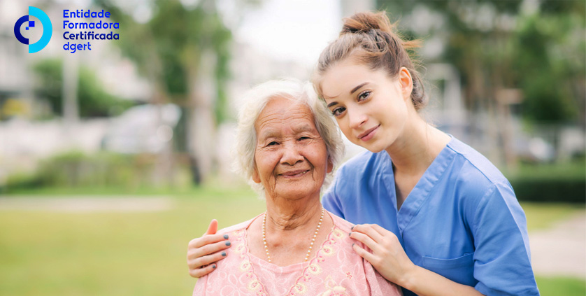 Técnico de Geriatria com Idoso